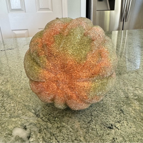 Halloween Plastic Pumpkin Decorations 7” - Picture 3 of 4